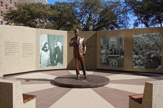 Fort Worth Scavenger Hunt and Sights Self-Guided Adventure - Timing, heat, and walking comfort
