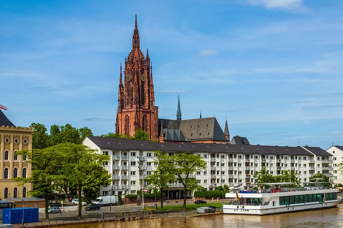 Frankfurt Scavenger Hunt and Highlights Self Guided Audio Tour - The Iron Bridge and views across the Main