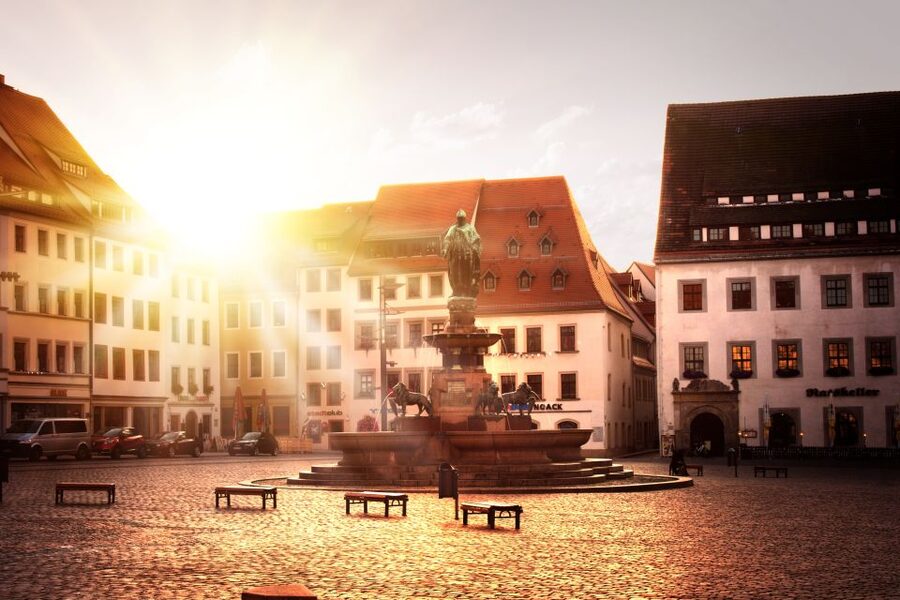 Freiberg: Scavenger Hunt Self-Guided Walking Tour - Ballhaus Tivoli, a change of tone