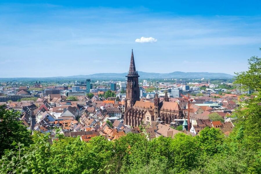 Freiburg im Breisgau: Scavenger Hunt Self-Guided Tour - Practical advice before you begin