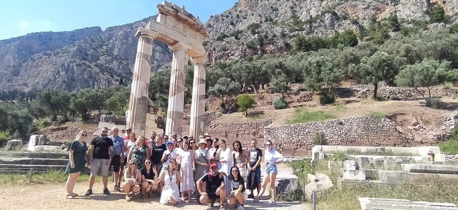 From Athens: Delphi Day Trip & Arachova Village Stop - Key points to know before booking