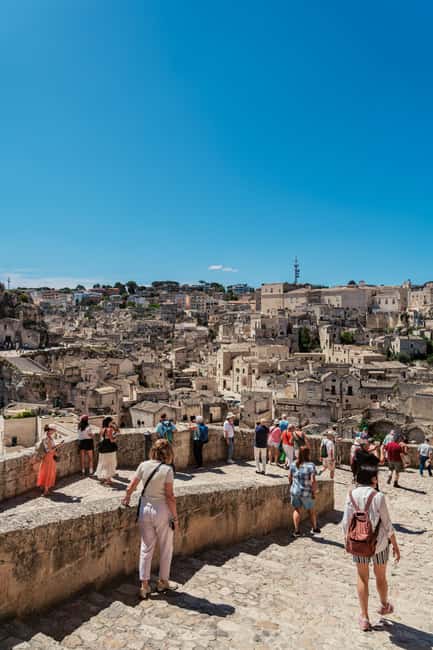 From Bari: Self-guided tour of Matera and Alberobello with a guide - Matera and the Sassi: three hours among cave homes