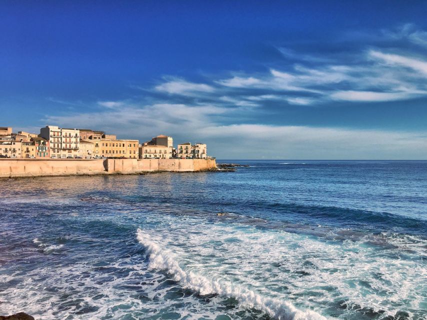 From Catania: Siracusa, Ortigia, Marzamemi audio-guided tour - What the air-conditioned van adds