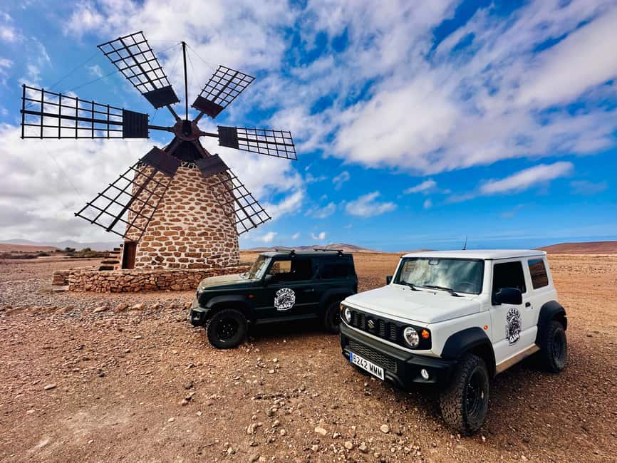 From Corralejo: Fuerteventura Self-Drive 4x4 Jeep Tour - Poblado de Atalayita and the island before tourism