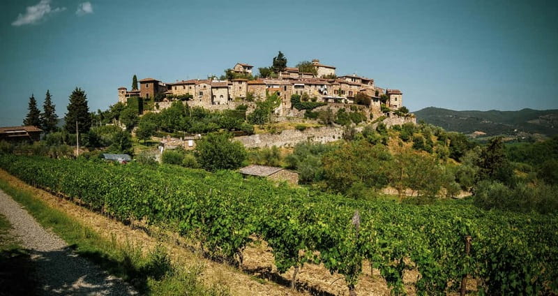 From Florence: Chianti Self-Guided Vespa Tour with Lunch - Why the quiet electric ride works well in Chianti