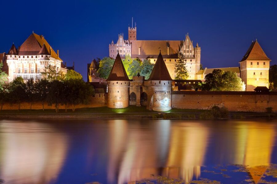 From Gdansk: Half-Day Malbork Castle Tour with Audioguide - Is three hours enough inside Malbork Castle?