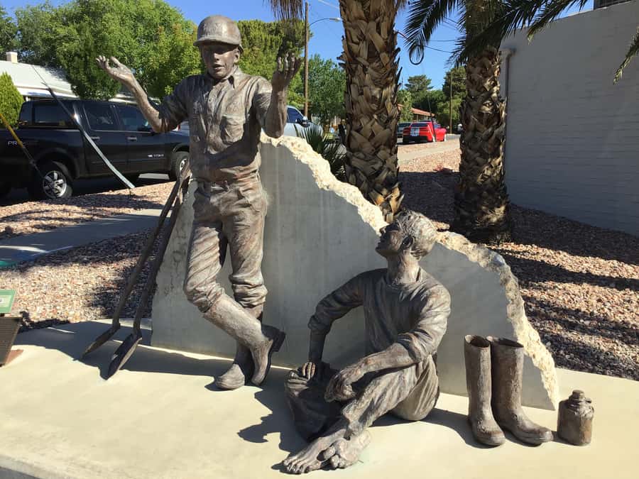 From Las Vegas: Boulder City Self-Guided Tour - Weather, access, and practical comfort