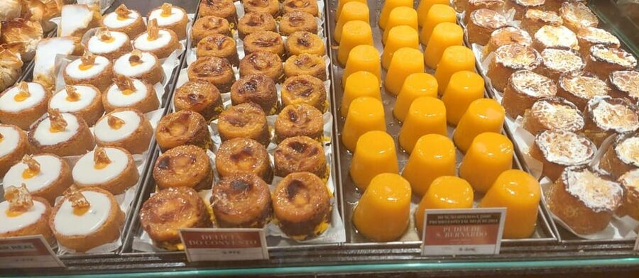 From Lisbon: Alcobaça & Óbidos Self-Guided Tour - Who should choose this day trip?