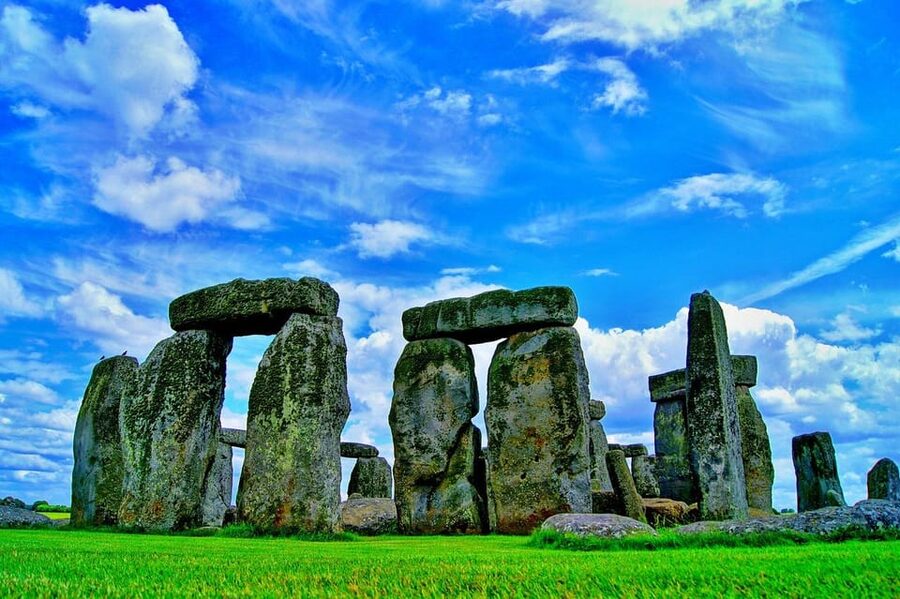 From London: Stonehenge Day Trip with Audioguide - Starting near Victoria Station