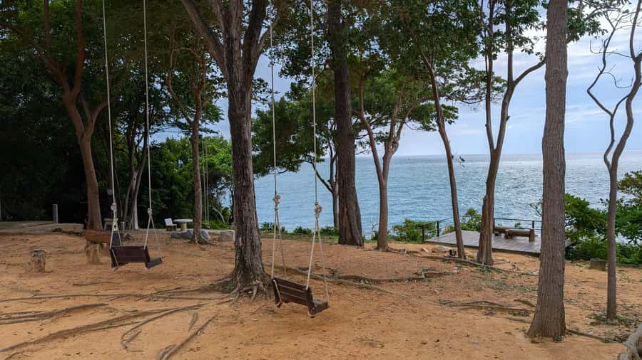 From Pattaya: Self-guided Day Tour to Koh Samet Island - Beaches, viewpoints, and the value of free time