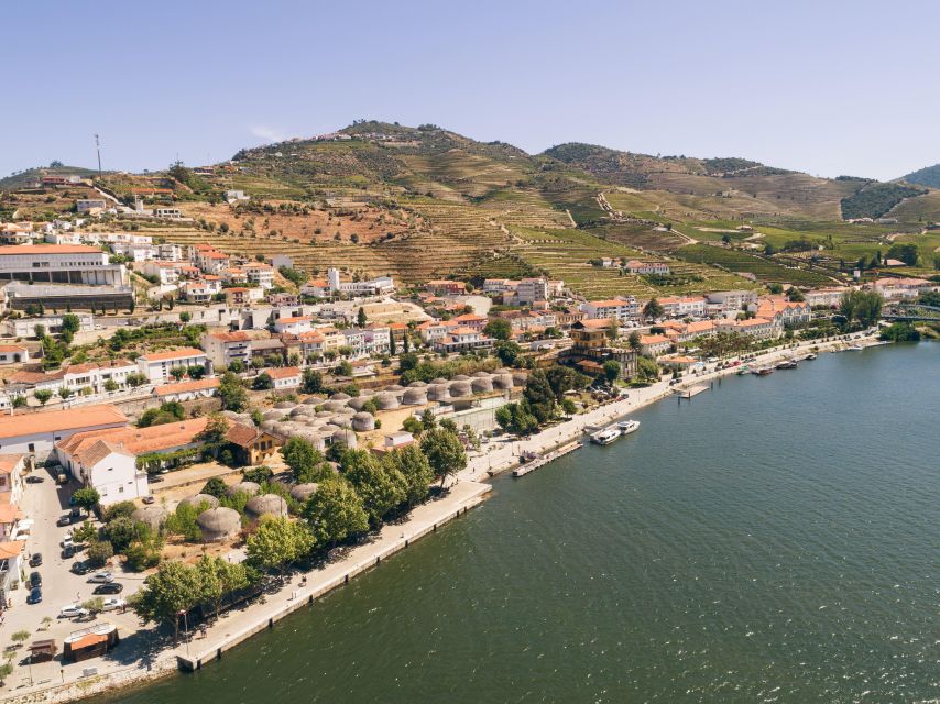 From Pinhão: Douro Valley Rabelo Boat Tour with Audio Guide - Returning to Pinhão