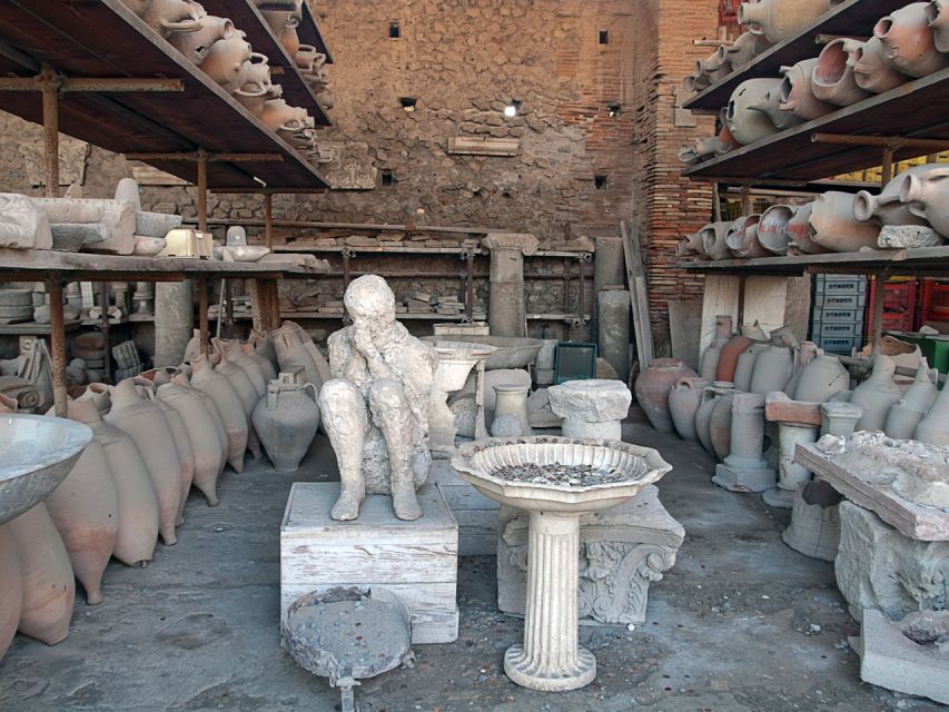 From Salerno: Vesuvius & Pompeii with audioguide - The day begins in central Salerno