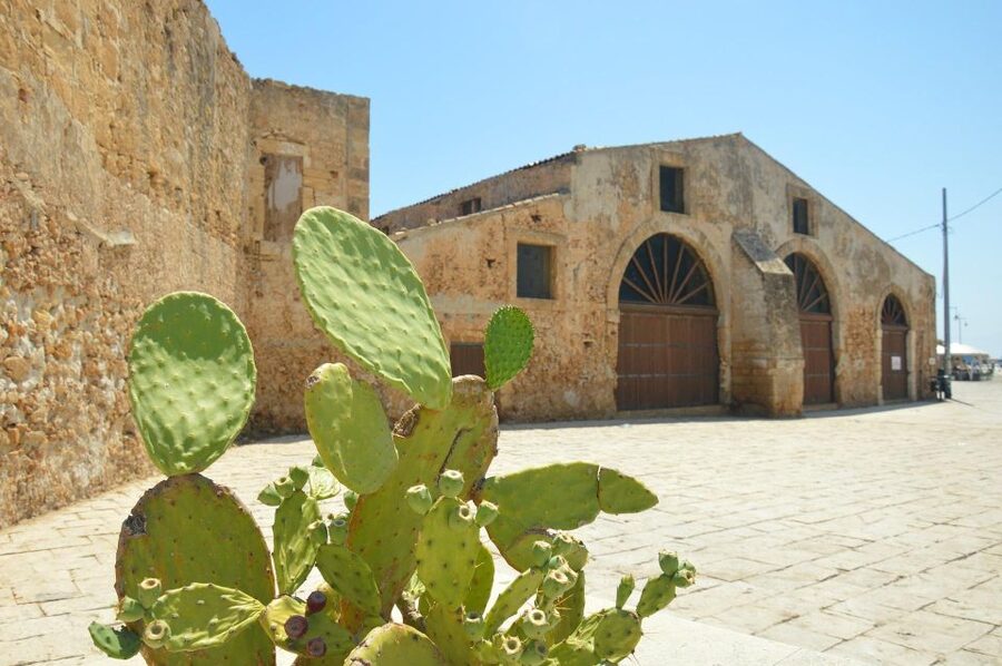 From Siracusa: Marzamemi and Noto audio-guided tour - The value of free time without a local guide