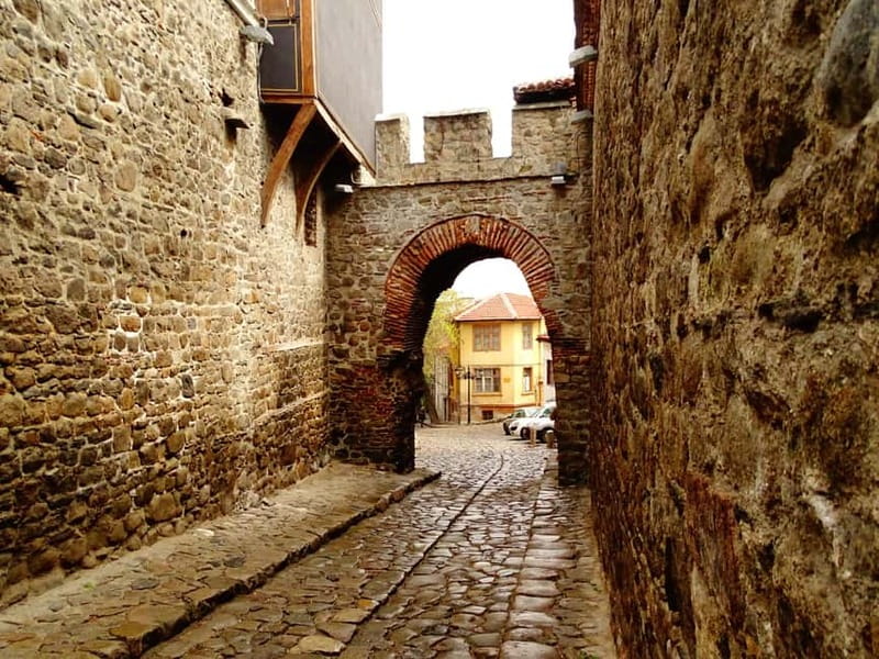 From Sofia: Plovdiv with audio guide + free pick-up - Who should book this Plovdiv day trip?