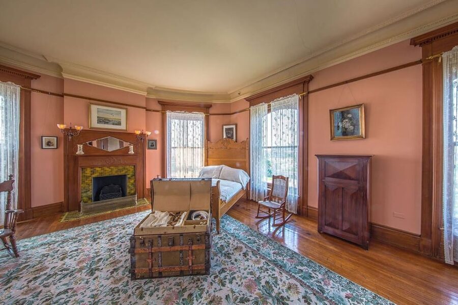Galveston: Moody Mansion Entry Ticket and Self-Guided Tour - The Moody family and a Texas financial empire