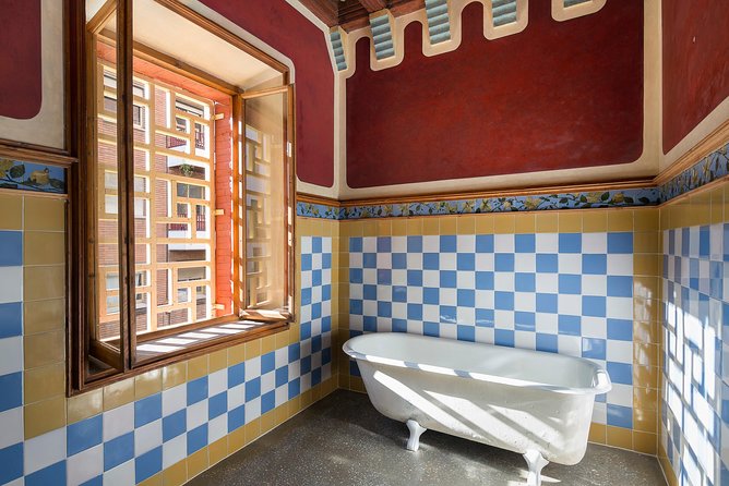 Gaudi´s Casa Vicens Skip the Line Ticket with Audioguide - Inside the house, where the details matter most