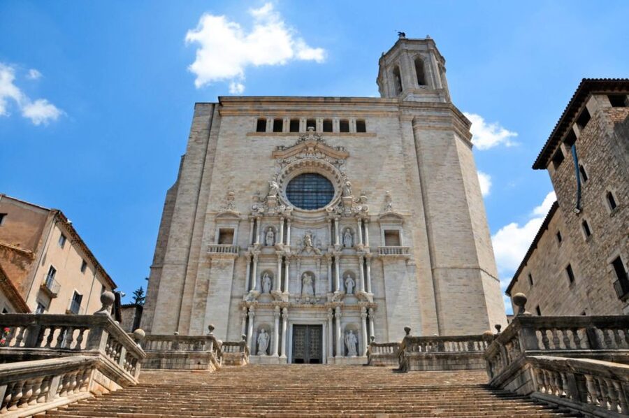 Girona: Self-guided Audio City Tour on Your Phone - Walking Girona’s City Walls