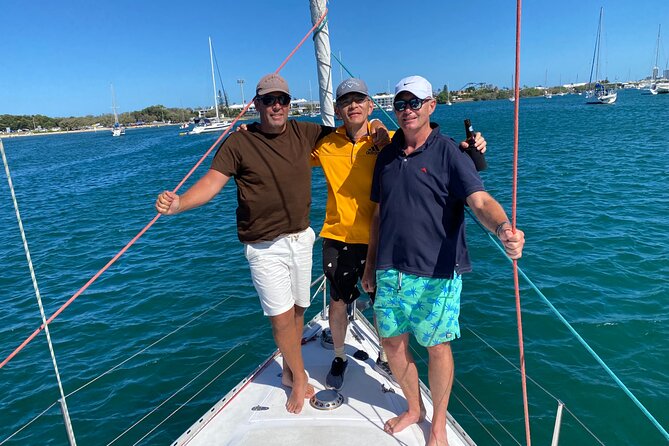 Gold Coast Boat Hire Self-Drive with No License Required - Why Isle of Capri makes a useful pause