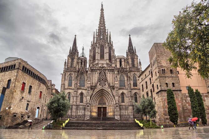Gothic Quarter Barcelona Tour with Audioguide - Key points at a glance