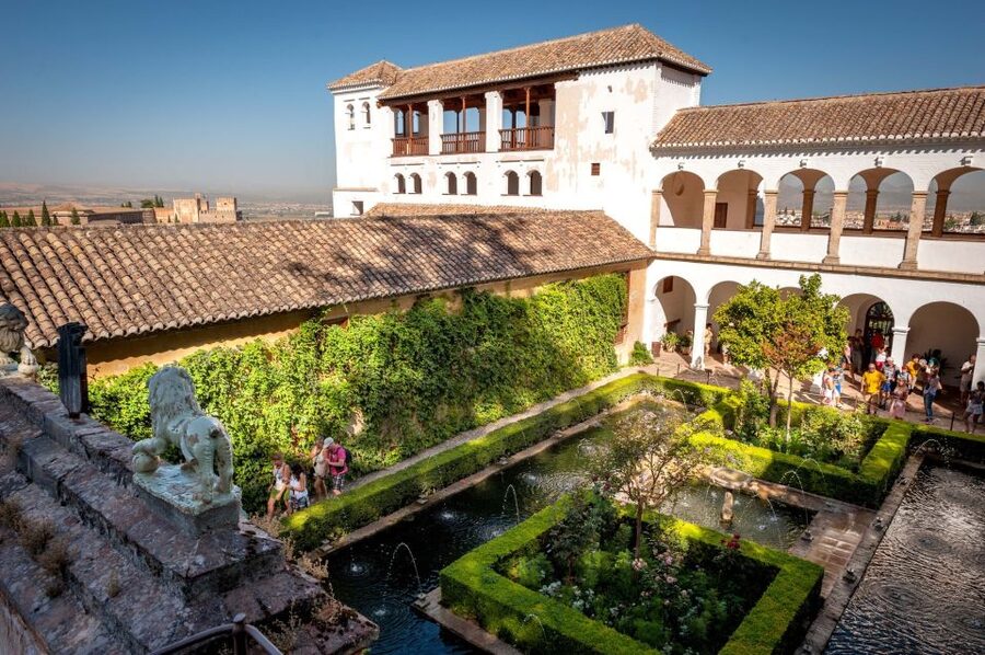 Granada: Alhambra Entry Ticket with Audio Guide - Alcazaba Fortress and the views over Granada