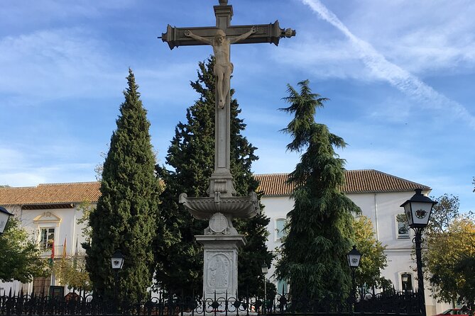 Granada’s Realejo District: A Self-Guided Tour of the Old Quarter - Mariana Pineda and the city’s public memory