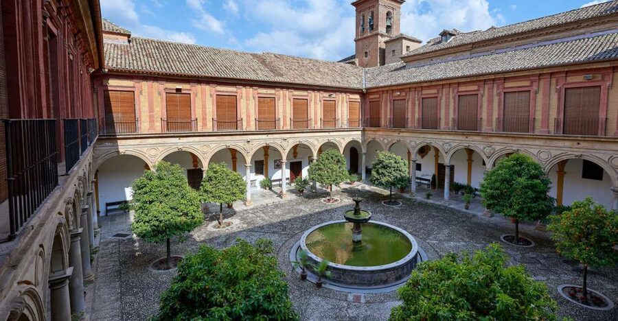 Granada: Sacromonte Abbey Entry Ticket with Audio Guide - Following the story of the 1594 tablets