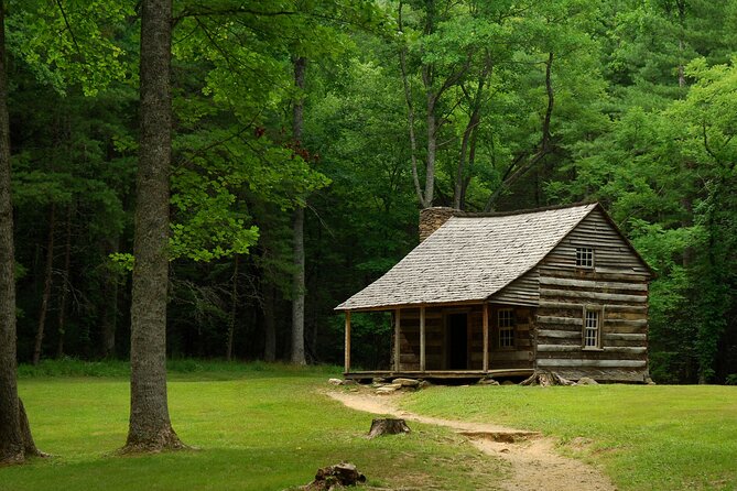 Great Smoky Mountains & Cades Cove Self-Guided Driving Tours - A self-guided drive with two different personalities