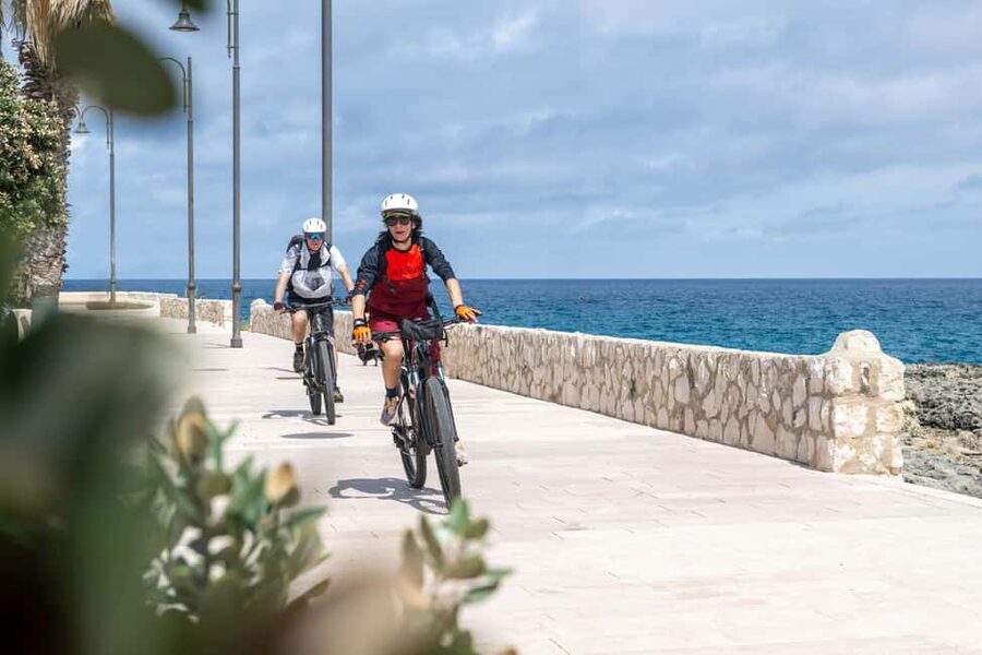 Grotta della Poesia, Torre dell'Orso, and Sant'Andrea: Self-guided Bike Tour - How hard is the 30 km route?