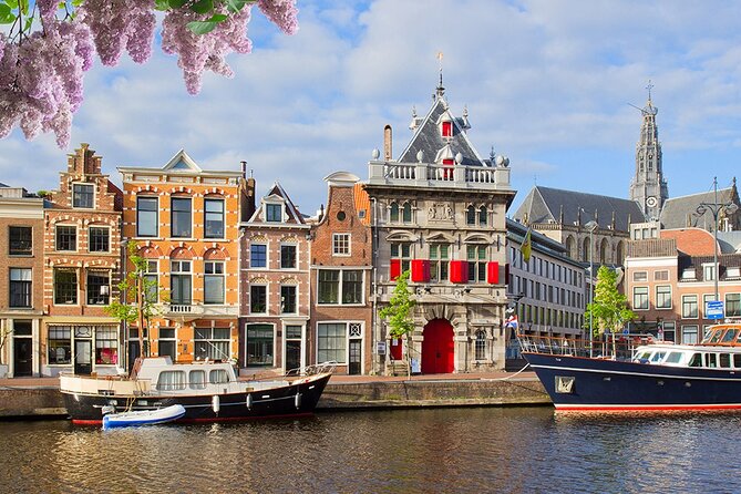 Haarlem Self-Guided Taste, Culture & History Walk - The central square and a route detail to verify