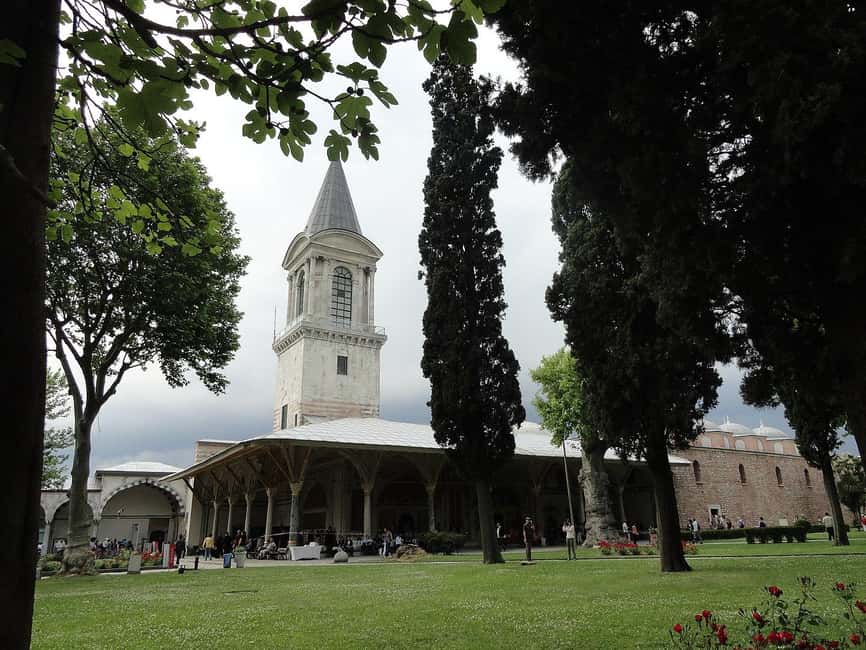 Hagia Sophia & Topkapi Palace Combo Tickets with Audio Guide - Key points at a glance