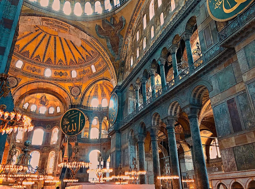 Hagia Sophia & Topkapi Palace Combo Tickets with Audio Guide - Hagia Sophia, from sixth-century church to mosque