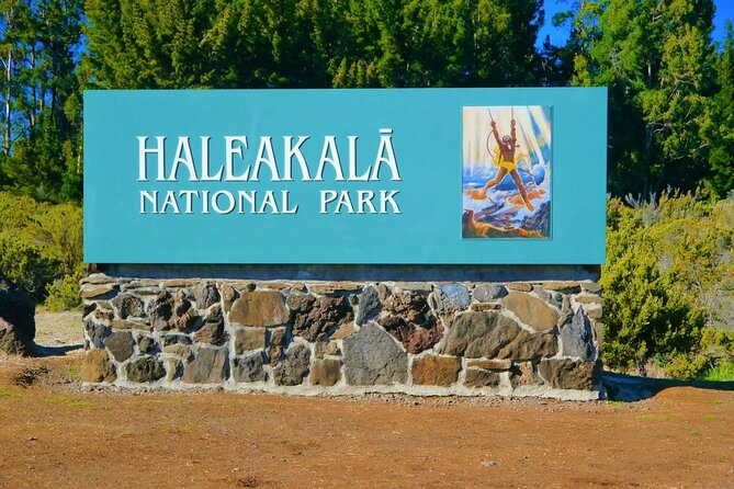 Haleakala Summit Best Self-Guided Bike Tour with Bike Maui - The 15-mile descent and the famous 29 switchbacks