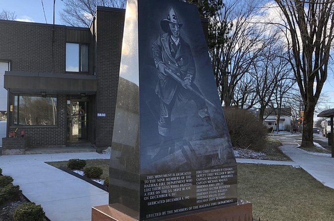 Halifax Explosion Smartphone Audio Walking Tour - Firefighters, black rain, and the hillside tsunami