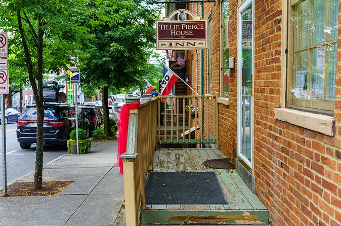 Haunted Smart Phone App Location Aware Walking Tour in Gettysburg - Ending at the Jennie Wade House