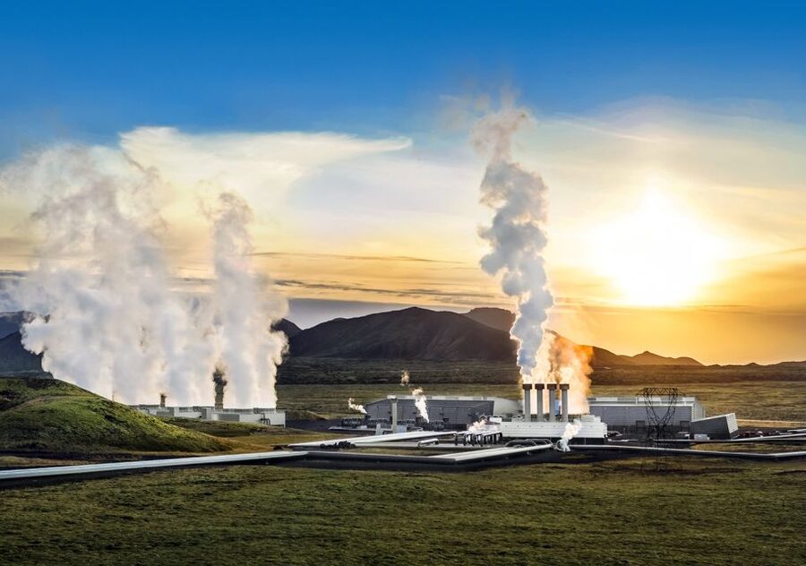 Hellisheiði Geothermal Exhibition: Entry and Audio Tour - Viewing platforms and the setting below Mount Hengill