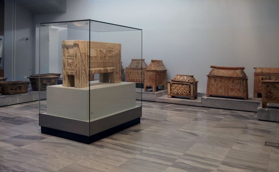 Heraklion Archaeological Museum Ticket & Audio Guide - The Clio Muse Audio Route