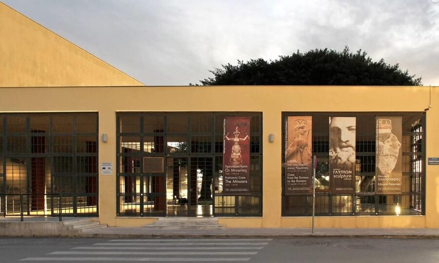 Heraklion: Archaeological Museum Ticket with City Audio Tour - Why this museum matters in Crete