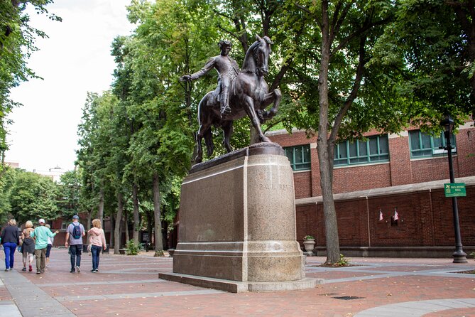 Highlights and History of Boston: GPS Guided Audio Tour - Faneuil Hall and the marketplace