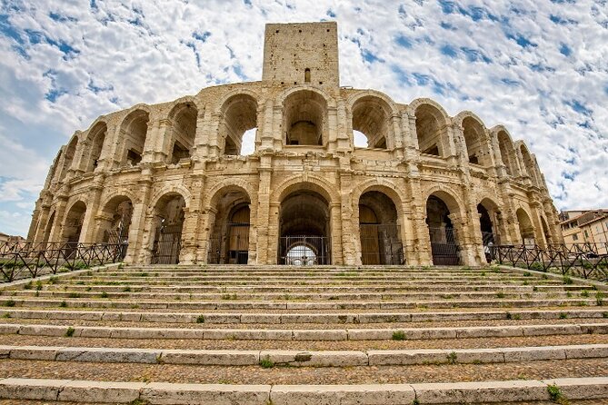 Historical Walking Tour of Ancient Arles with an APP - Key points at a glance