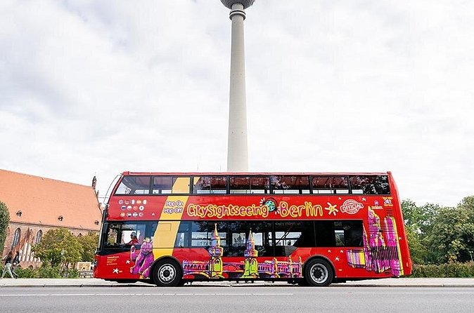 Hop-on Hop-off Berlin Tour with Audio Guide - The audio guide can make or break the ride