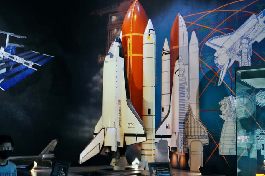 Houston: Space Center Self-Guided Tour with Transportation - Three hours requires a clear personal plan