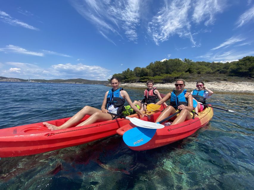 Hvar: Pakleni Islands Self-Guided Kayaking Tour - The first crossing from Hvar to the islands