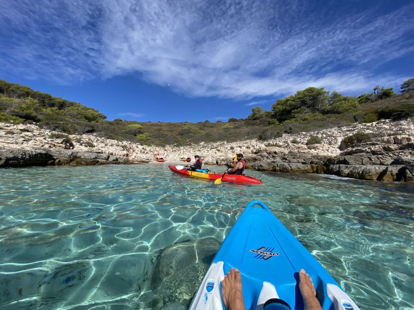 Hvar: Pakleni Islands Self-Guided Kayaking Tour - Zdrilca Beach and island stops