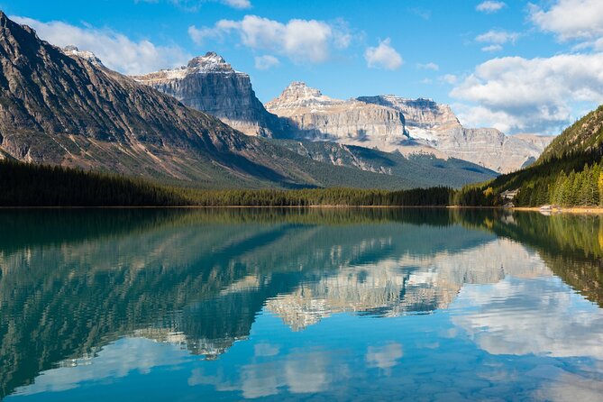 Icefields Parkway Self-Guided Driving Audio Tour - Choosing a glacier walk or a short viewpoint