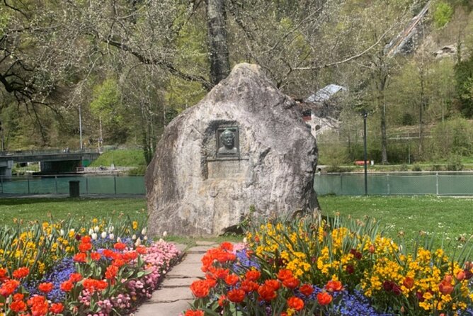 Interlaken Scavenger Hunt and Sights Self-Guided Tour - A playful way to get your bearings in Interlaken