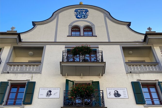 Interlaken Scavenger Hunt and Sights Self-Guided Tour - Questions, points, and photo challenges