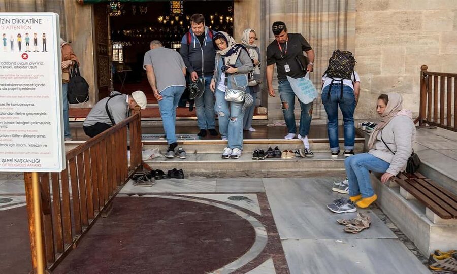 Istanbul: Blue Mosque Guided Tour & Süleymaniye Audio Guide - Key points at a glance