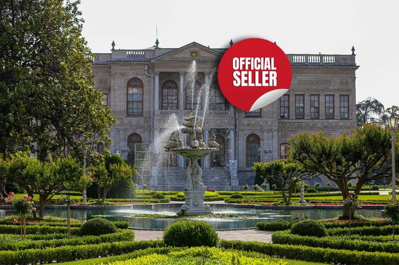 Istanbul: Dolmabahce Palace and Harem Fast-Track & Audio - Getting your ticket and reaching the entrance