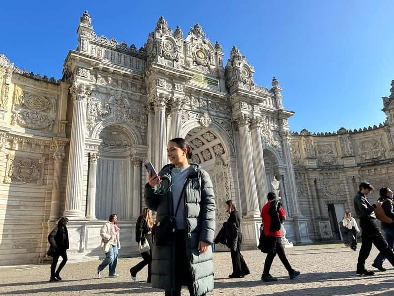 Istanbul: Dolmabahce Palace and Harem Fast-Track & Audio - The Selamlik shows the palace at full ceremony
