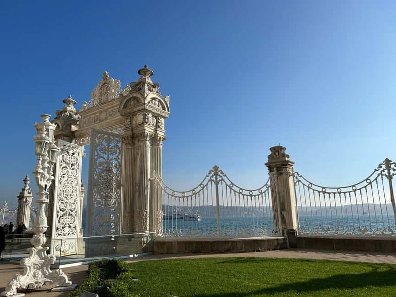 Istanbul: Dolmabahce Palace and Harem Fast-Track & Audio - Timing matters more than the word fast-track